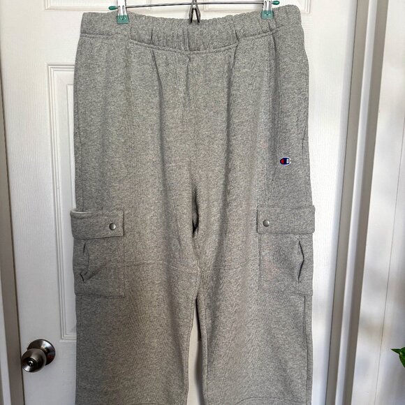 NWT Champion men's midpoint baggy cargo sweatpant. Not made anyore. - Picture 1 of 8